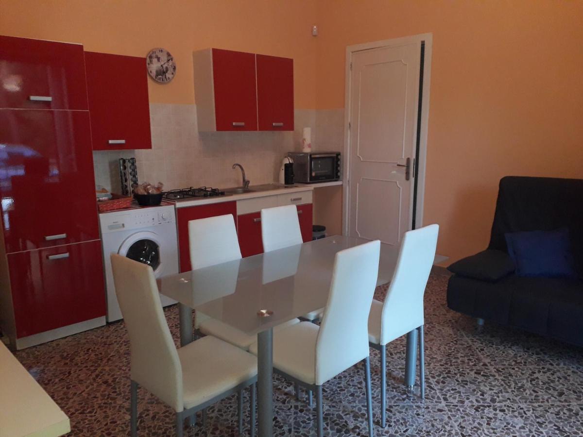 Casa Vacanza "Lo Vita" Appartamento "Alessia" Galatina Collemeto 外观 照片
